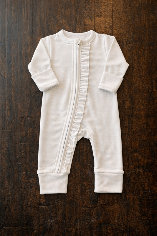 White Ruffle Zipper Outfit