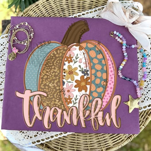 THANKFUL TEE | GRAPHIC APPAREL