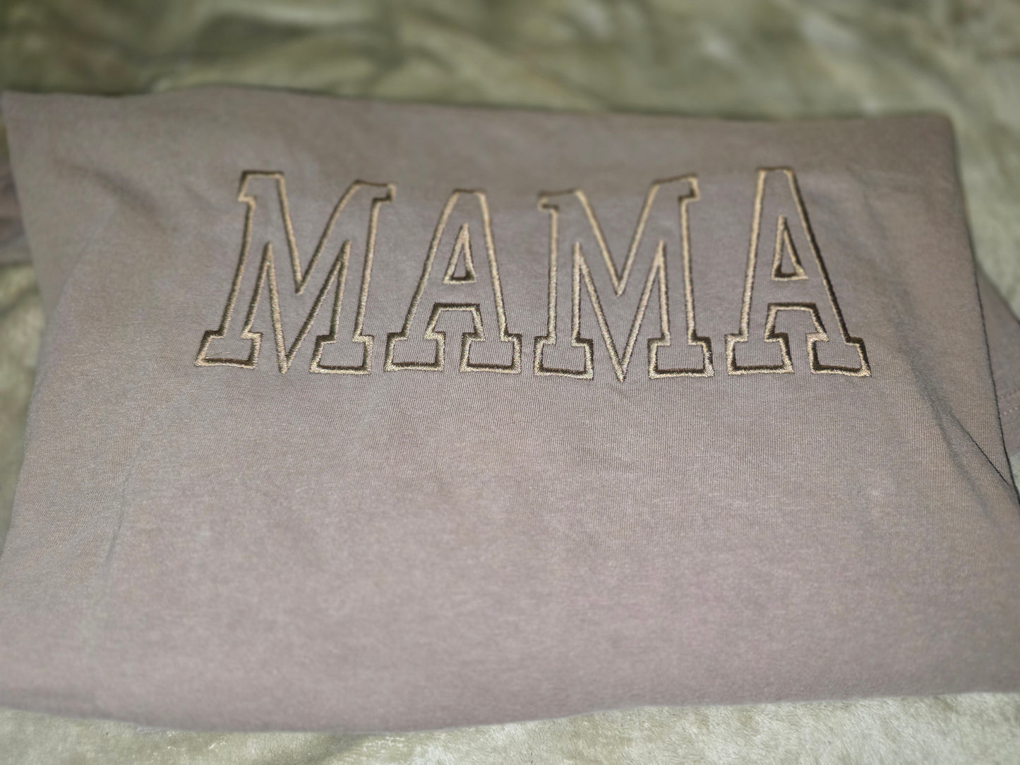 "MAMA" Monochrome Long Sleeve